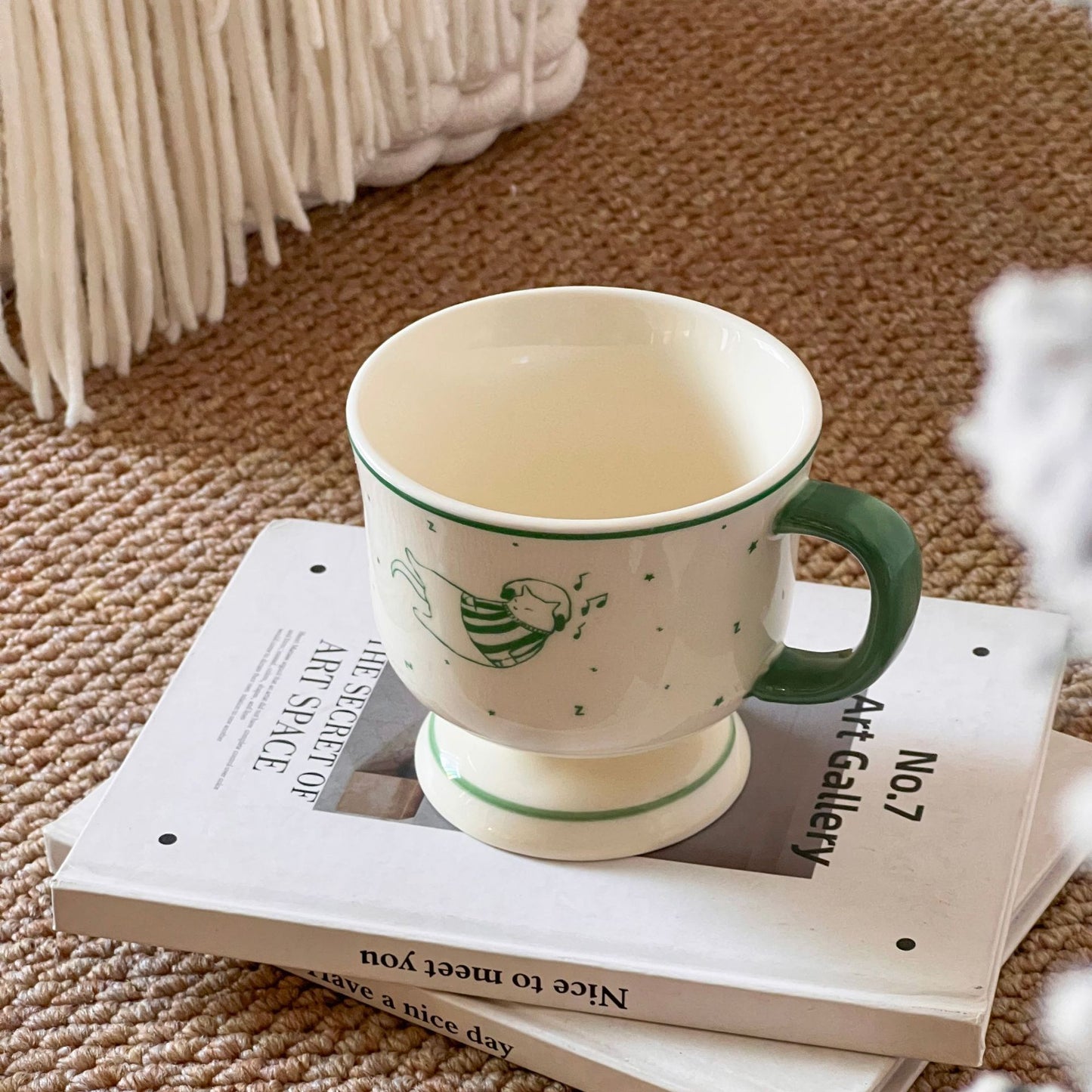Pawfect Retro Footed Cat Mug