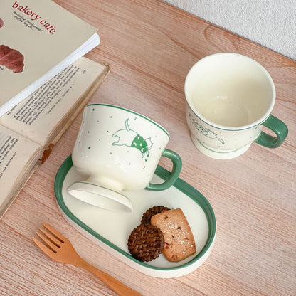 Pawfect Retro Footed Cat Mug